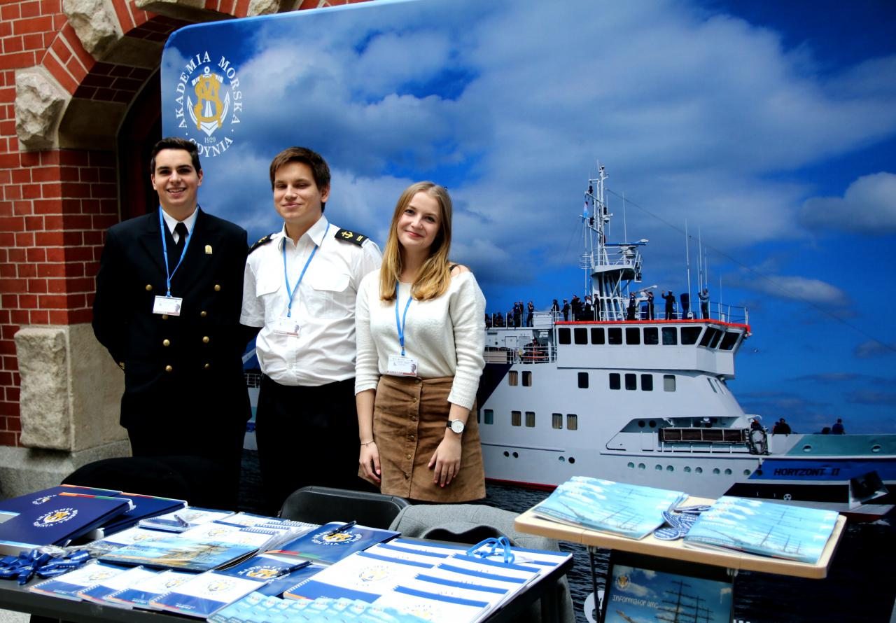 I Uczniowska Konferencja \"Zdolni z Pomorza\" z udziałem AMG