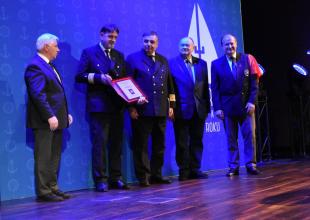 „Dar Młodzieży” z wyróżnieniem „Rejs Roku 2022”