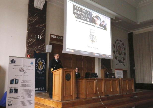 Prezentacja Akademii Marynarki Wojennej im. Bohaterów Westerplatte, fot. Katarzyna Okońska Prezentacja Akademii Marynarki Wojennej im. Bohaterów Westerplatte, fot. Katarzyna Okońska