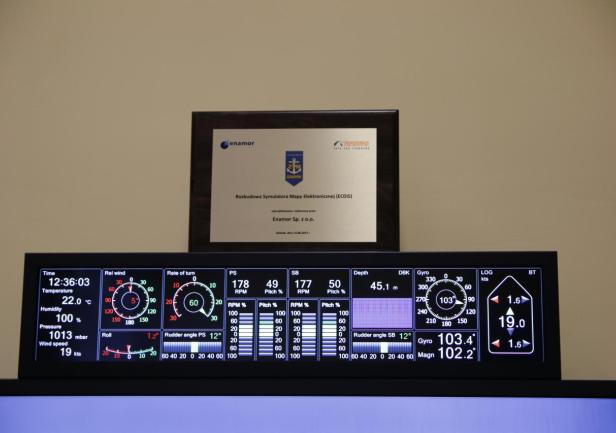 Podpisanie porozumienia z Zespołem Szkół Morskich, fot. Katarzyna Okońska Podpisanie porozumienia z Zespołem Szkół Morskich, fot. Katarzyna Okońska