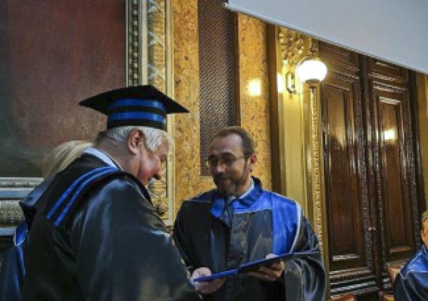 prof. Janusz Mindykowski i prof. Marcel Istrate, Prorektor, Przewodniczący Awarding Committee