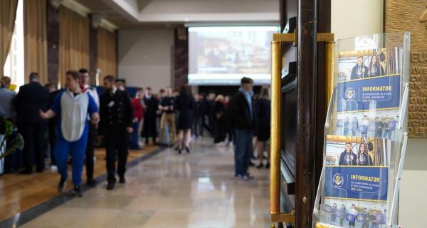 Aula im. Tadeusza Meissnera w budynku głównym Uniwersytetu Morskiego w Gdyni